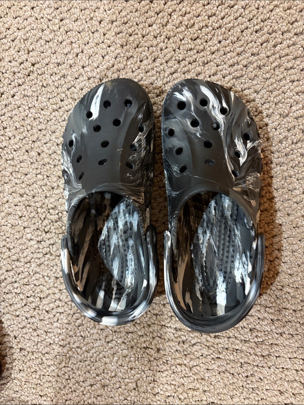 CROCS Black and White Marble Slip-On Clogs with Heel Strap
